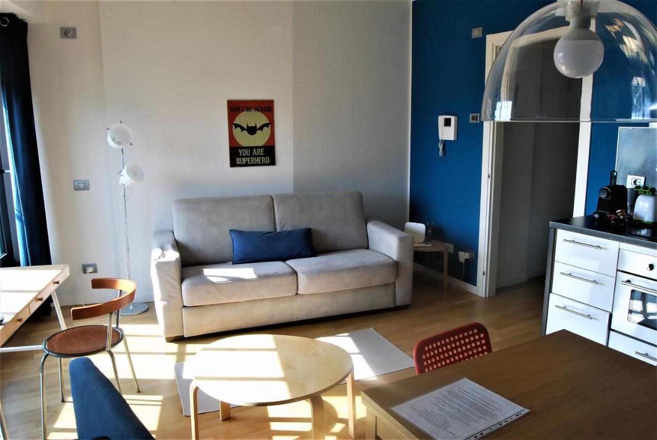 Modern & Bright Flat - 2 Min From The Sea Διαμέρισμα Σαβόνα Εξωτερικό φωτογραφία